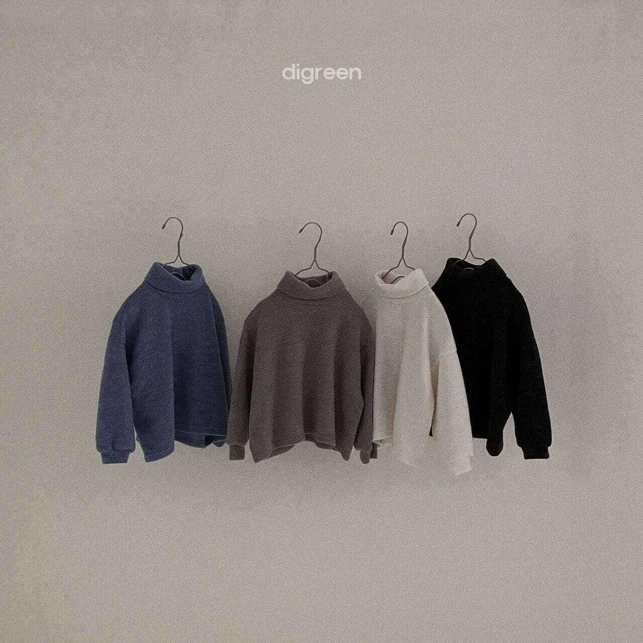 digreen loose turtleneck