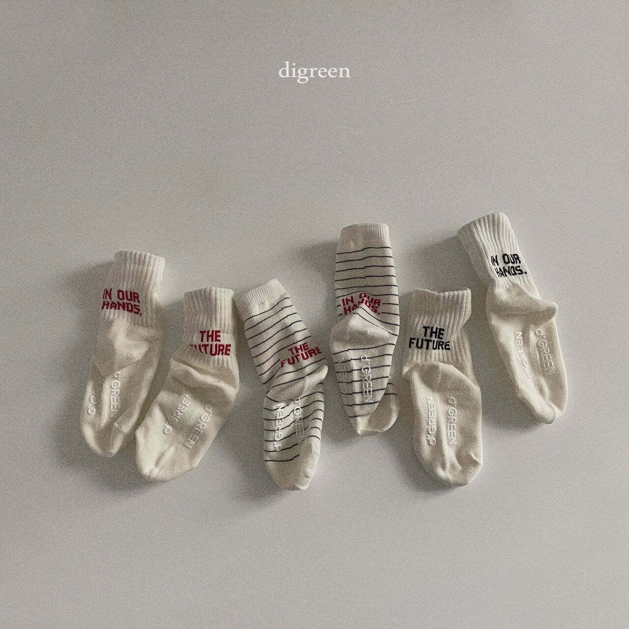 digreen future socks set